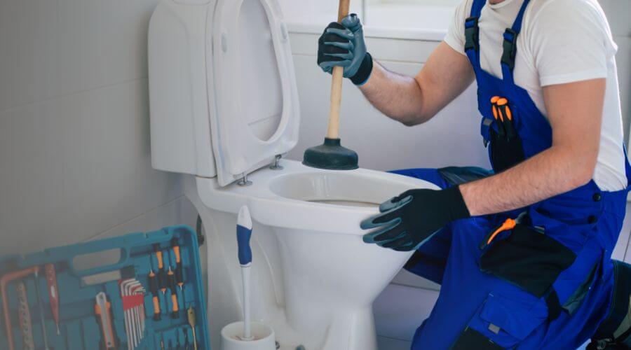 Professional emergency plumbing in Effingham, KS